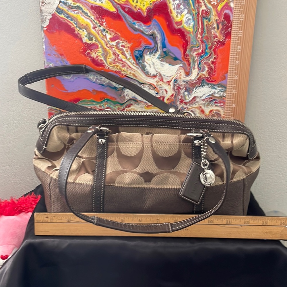 Signature Coach Satchel Bag